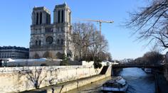 Turisté se mohou radovat! Pařížskou Notre-Dame už brzy uvidí zblízka