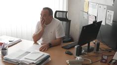 Brno odvolalo ředitele nemocnice za neprofesionalitu. Ten pochybení odmítá