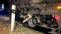 Tragická nehoda na D10, řidič Fordu narazil zezadu do návěsu