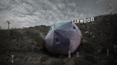 Pod nápisem Hollywood postaví dům. Ale ne tak ledajaký!