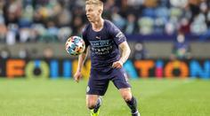 Drsný vzkaz od fotbalisty City. Putine, ty zrůdo, napsal Ukrajinec na sítích