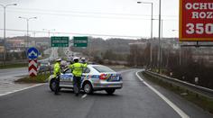 Problém českých dálnic: Řidiči se nevrací do pravého pruhu!