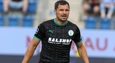 Loučení legendy ve stylu. Jindřišek se trefil a je nejstarším střelcem ligy