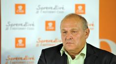 Huml: Registr vozidel bude mít od pondělí znovu problémy, uvidíte!