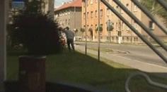 VIDEO: Lupiči přepadli budějovickou spořitelnu před objektivem TV Nova!