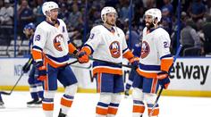 Islanders celé léto čekali, prvního září podepsali hned čtyři hráče