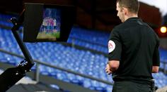 Jak ovlivňuje VAR Premier League? City by bylo suverénně druhé!