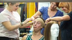Zákulisí nové Tváře: Maskéři se na soutěžících pořádně vyřádili!