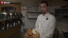 Recept na výbornou DOMÁCÍ VEKU: Je to jednoduché a 4 kusy vás vyjdou na 25 Kč
