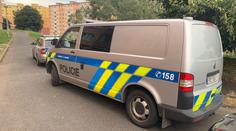 V Chomutově našli mrtvou ženu, mohla být zavražděna. Policie zadržela podezřelého