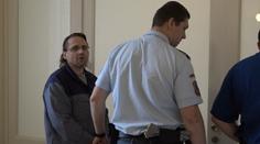 Vrah vysoudil na státu 200 tisíc! Kvůli kouření ve věznici