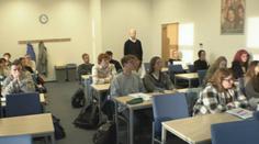 Američtí studenti v Česku: Volili jsme Trumpa, umí ohlídat hranice