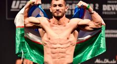 Muradov po výhře přeskočil klec: Na šéfa UFC měl kuriózní požadavek