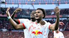 Momenty 2. bundesligového kola: Müller přepsal historii, Openda pálil z dálky
