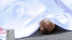Kvůli dluhům vyskočila ve Španělsku matka dvou dětí z okna