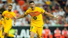 Barcelona na úvod sezóny otáčela, zazářil kanonýr Lewandowski