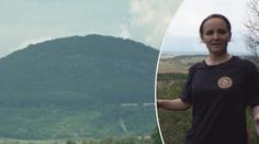 Na Říp by měl vystoupat každý Čech. Takhle šlapala inspektorka TV Nova