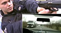 POLICEJNÍ HONIČKA! Řidič bez dokladů se mužům zákona SCHOVAL DO PROPUSTI