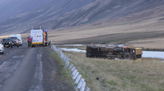Na Islandu havaroval autobus s českými turisty. Pět lidí se vážně zranilo
