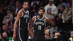 Brooklyn přišel o další hvězdu, odchází Durant. Tým mění i Westbrook