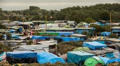 Uprchlický tábor či hampejz? Bují sex mezi migranty a dobrovolníky