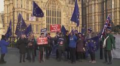 Velká Británie definitivně opustila EU. Změny se dotknou i Čechů