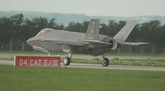Americké stíhačky F-35 jsou jako ze sci-fi. Do pár let je bude mít i Česko