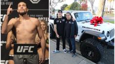 UFC zápasník splatil dluh! Otci koupil auto, které před 12 lety naboural