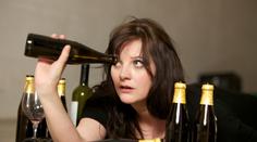 PRŮZKUM: Jak jsou na tom Češi s ALKOHOLEM? Pijí víc než v loňském roce!