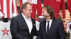 Žádné pendlování, Nedvěd zůstane v Praze. Alibi hráčům nebude tolerovat