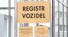 Kvůli nefungujícímu registru musí Dobeš na kobereček k Peake