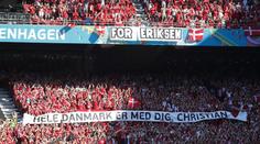 Emotivní chvíle na podporu Eriksena, skandoval mu celý stadion