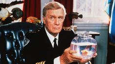 Zemřel George Gaynes, Eric Lassard z Policejní akademie