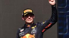 Hamilton naháněl Verstappena. Nizozemec vítězství ve VC USA uhájil