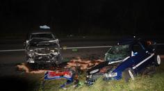 Rychlost, smyk a čelní srážka. Mladík zabil sebe (24) i dívku (17)!