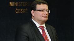 Vondra zadal další podezřelou zakázku! Právníci ho před tím varovali!