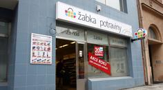 Velká obchodní síť zavádí samoobslužné nonstop prodejny. Zatím jsou čtyři