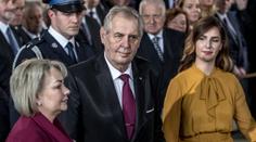 Světová média si všímají dění kolem Zemana. Komentují i jeho zdravotní stav