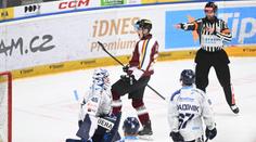 Spartu spasil v prodloužení Krejčík. Proti Vítkovicím přišla o čtyřgólové vedení
