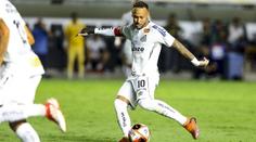 Hvězdné trio zase spolu? Neymar by mohl zamířit za Messim a Suárezem do Miami
