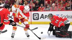 Mrázek pětkrát inkasoval, jeho Chicago nestačilo na Calgary. Nosek nebodoval
