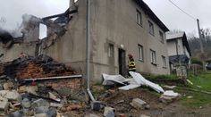 Vyšetřování výbuchu domu na Vsetínsku pokračuje. Policie už zná výsledky pitev