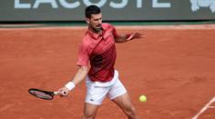 Djokovič jde na operaci. Vynechá Wimbledon, v ohrožení i olympiáda