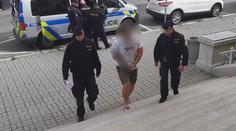 Zásahovka si přišla pro pět agresorů, kteří měli surově zbít dva muže