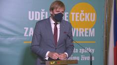 Ve školách proběhnou tři vlny testování. Dítě bez testu bude muset mít respirátor