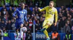Nezastavitelný Eriksen rozjel gólostroj. Naposledy pomohl zesměšnit Chelsea