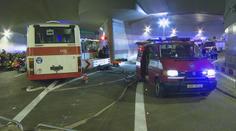 OBROVSKÉ CVIČENÍ: Hromadná nehoda v tunelu Blanka!
