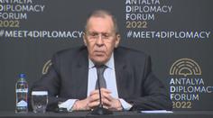 Lavrov varuje: Všechny konvoje zbraní na Ukrajinu budou pro Rusko cílem