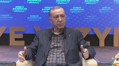 Napětí v Evropě se stupňuje. Erdogan hrozí Řekům, že vybombarduje Athény