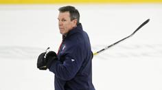 Rangers mají nového trenéra, s Pittsburghem dvakrát vyhrál Stanley Cup